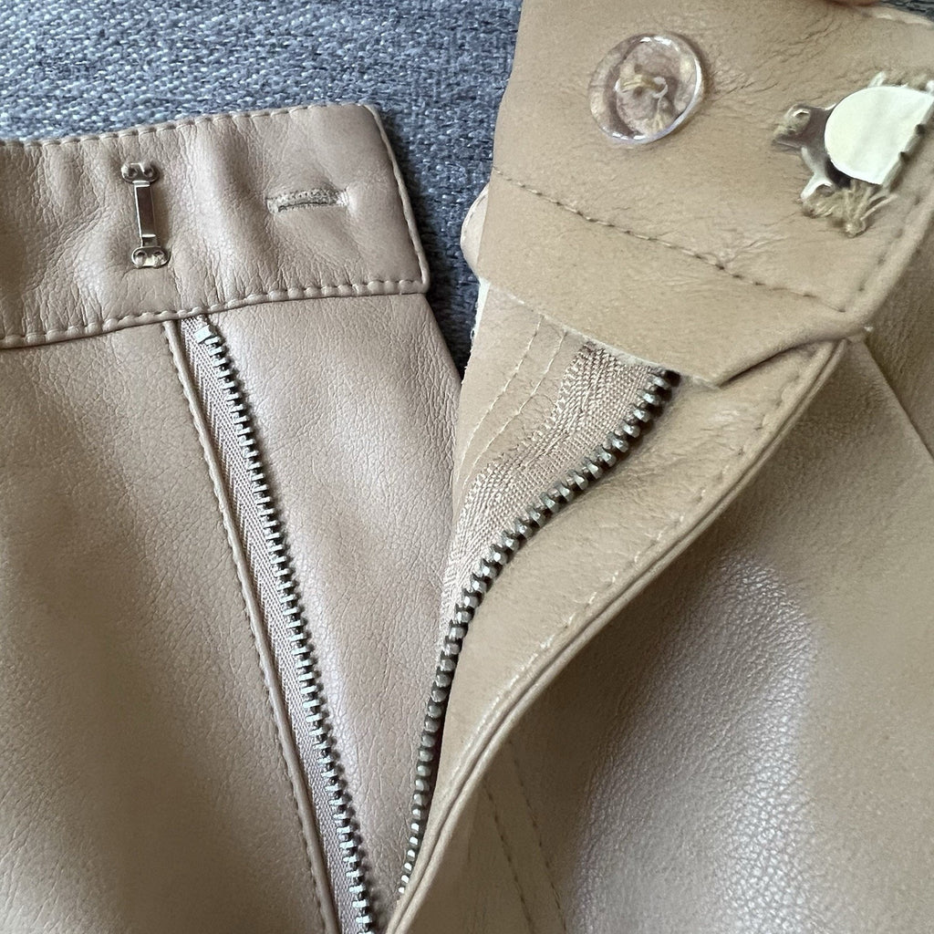Seven 7 For All Mankind Faux Leather Sz M Pleated Tan High Rise Wide Leg Pants