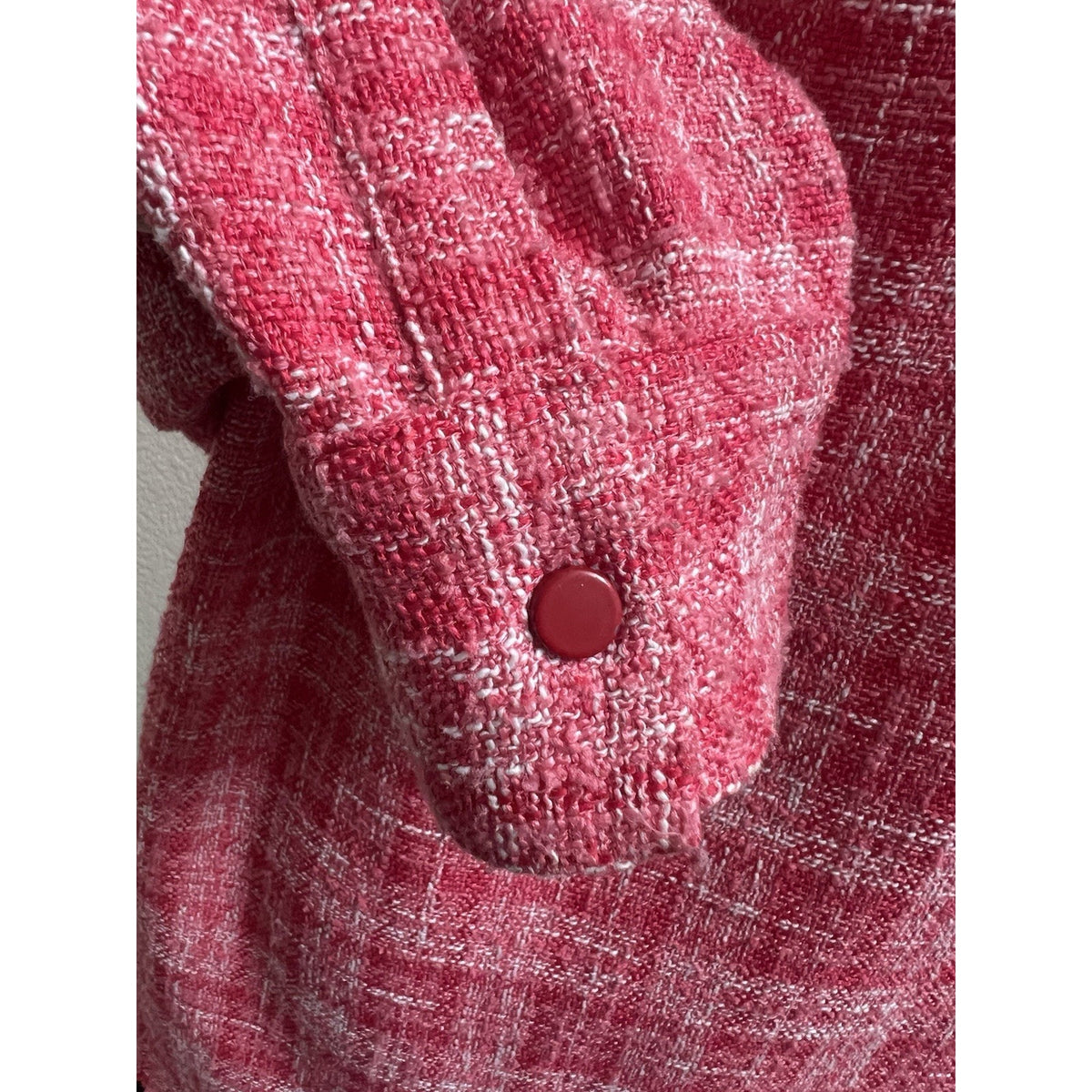 ZARA Red Pink Plaid Tweed Oversized Shacket Snap Button Down Jacket Raw Hem Sz S