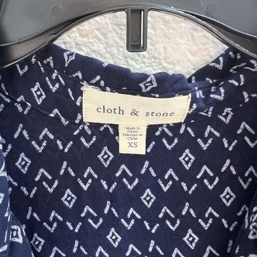 Cloth and Stone Geometric Long Sleeve Sheer Button Down Blouse Navy White XS