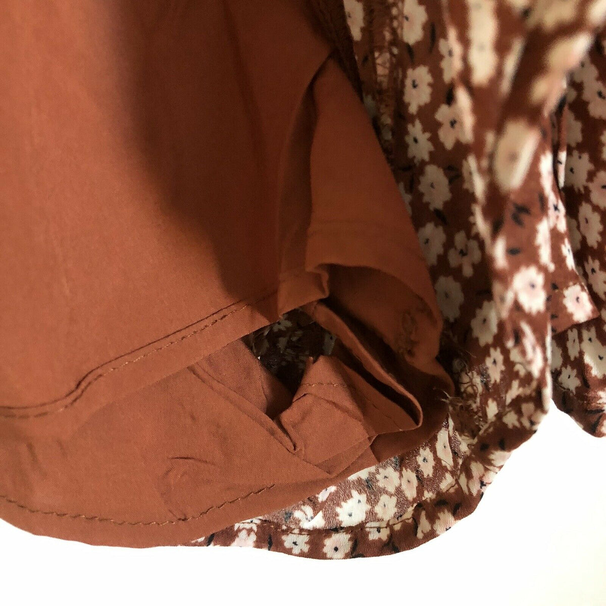 LE LIS NWT Romper Floral Off The Shoulder Sz S Brown White Ruffle Cinched Waist