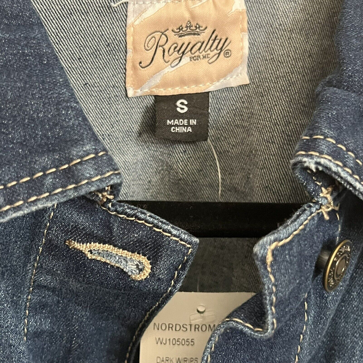 Royalty For Me Women's Distressed Blue Denim Jean Jacket Button Front Sz S NWOT